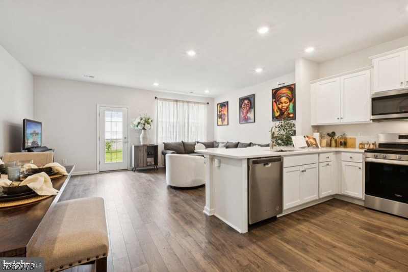 Capital Crossing - Residential