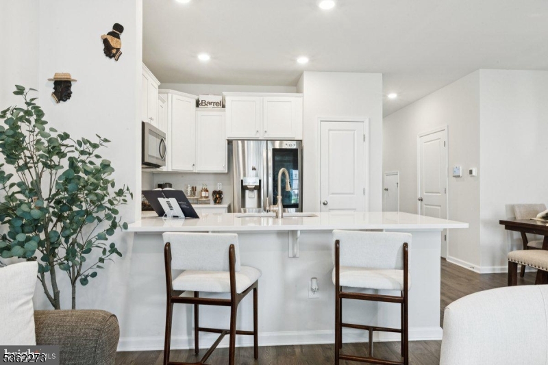 Capital Crossing - Residential