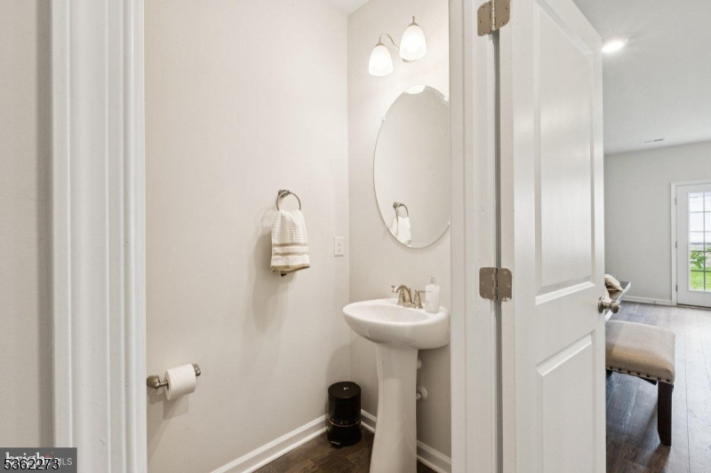 Capital Crossing - Residential