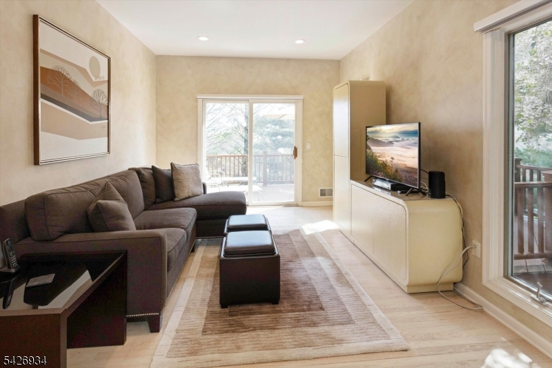 Longview - Residential