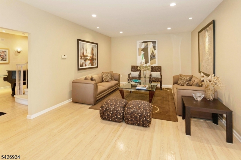 Longview - Residential