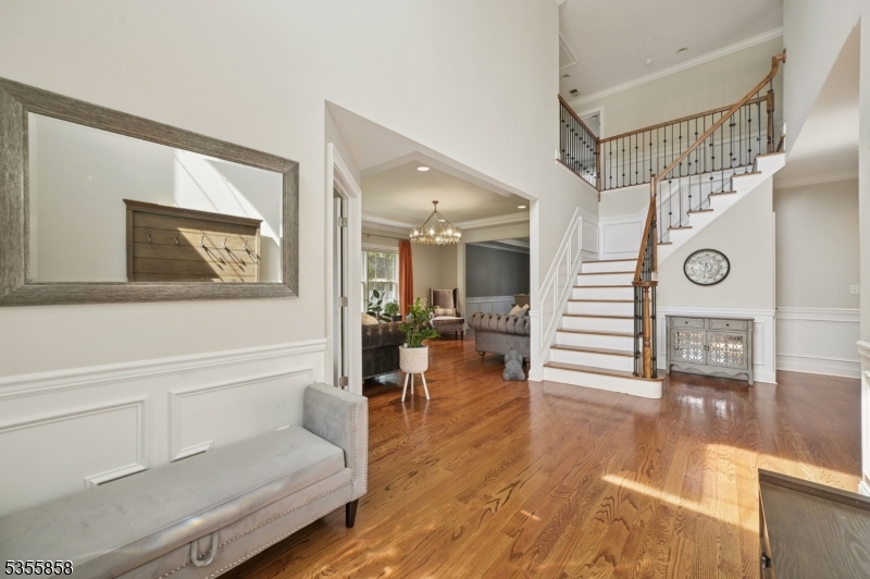 2 Bernadette Ct