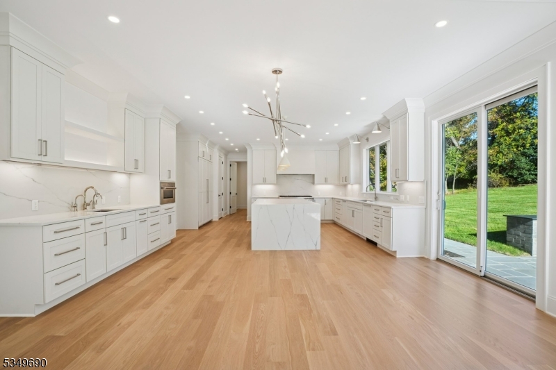 Rolling Hill - Residential