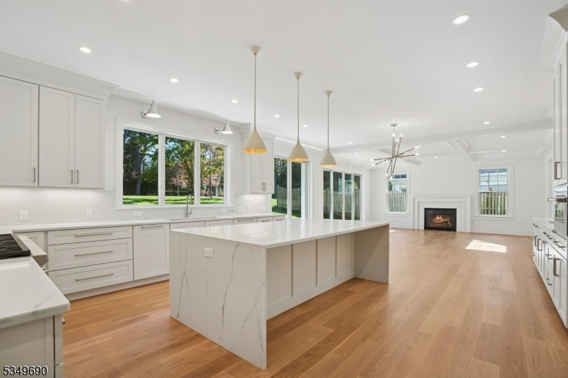 Rolling Hill - Residential