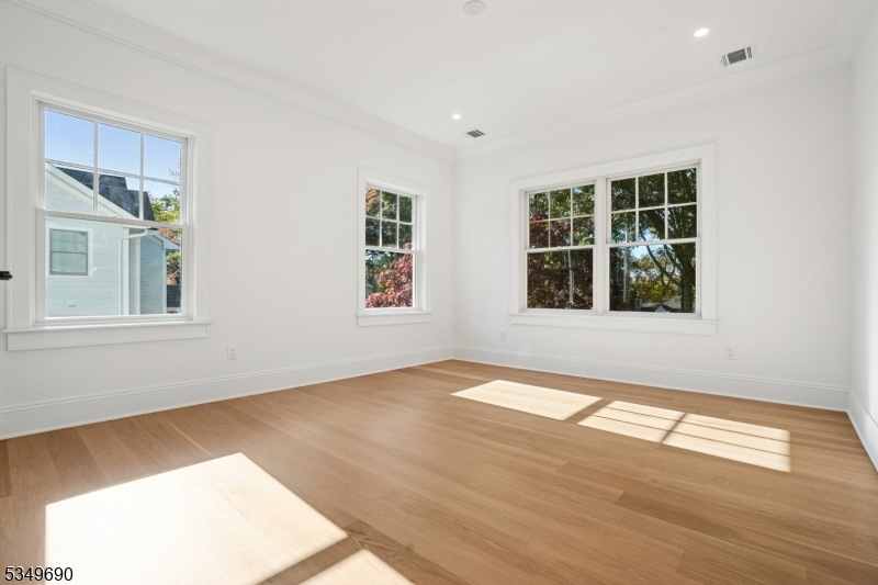 Rolling Hill - Residential