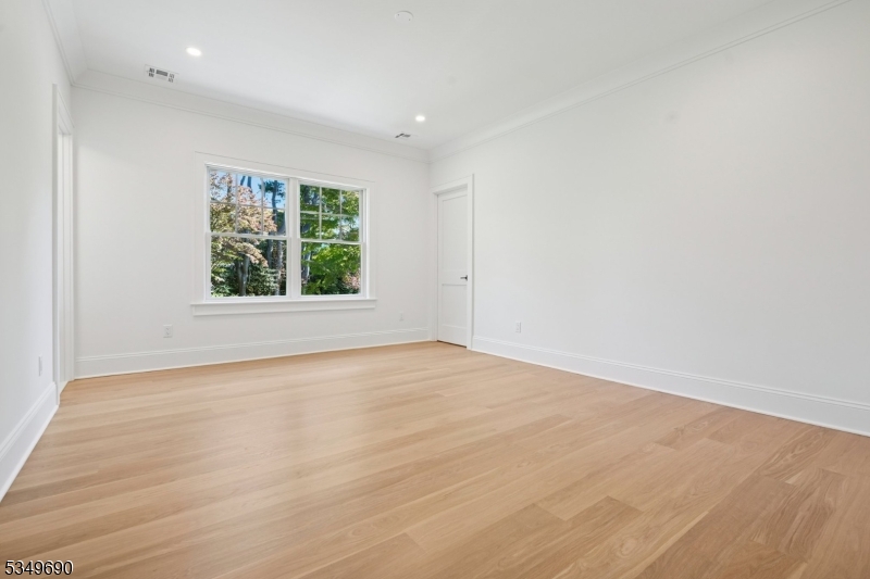 Rolling Hill - Residential