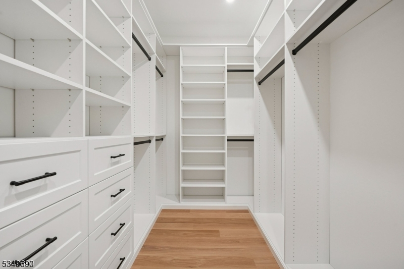 Rolling Hill - Residential