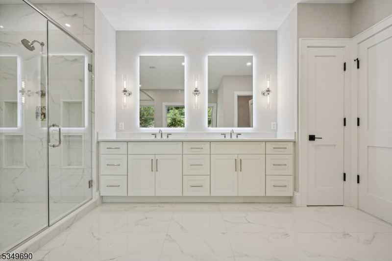 Rolling Hill - Residential