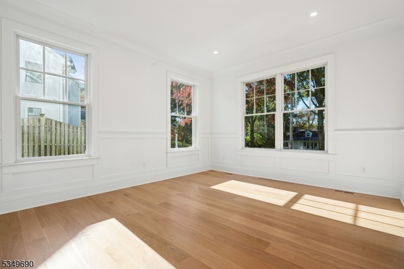 Rolling Hill - Residential