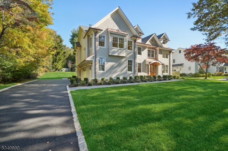 Rolling Hill - Residential