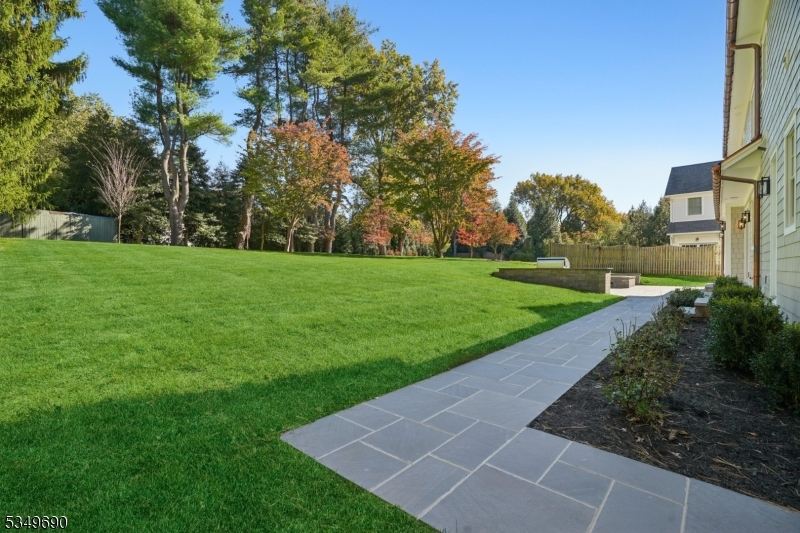 Rolling Hill - Residential