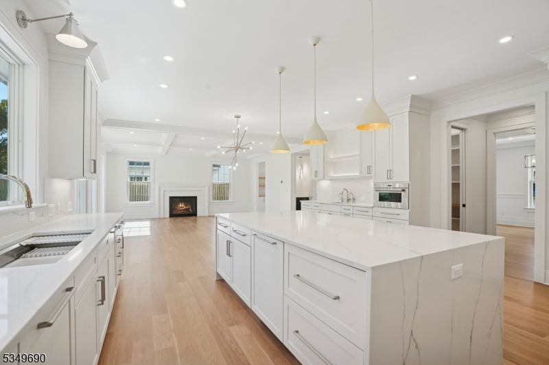 Rolling Hill - Residential