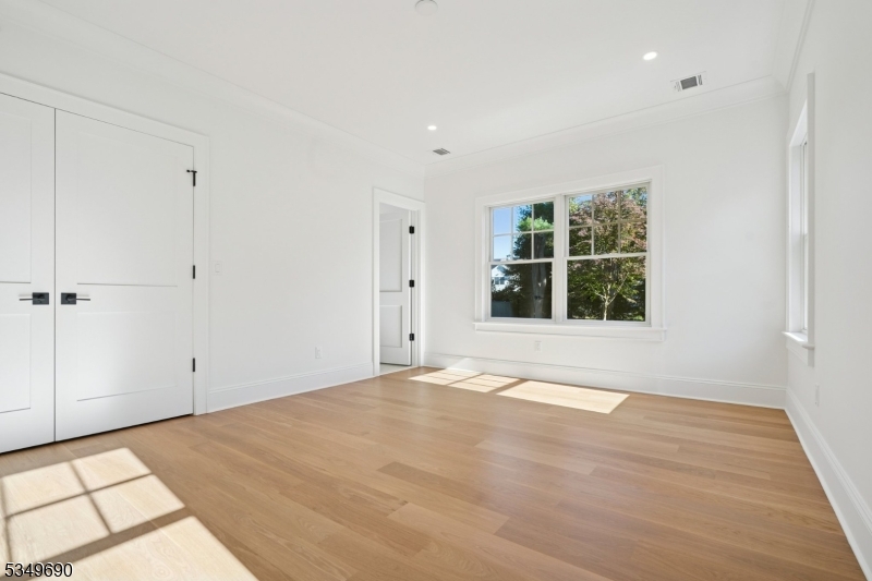 Rolling Hill - Residential