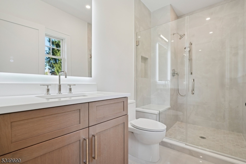 Rolling Hill - Residential