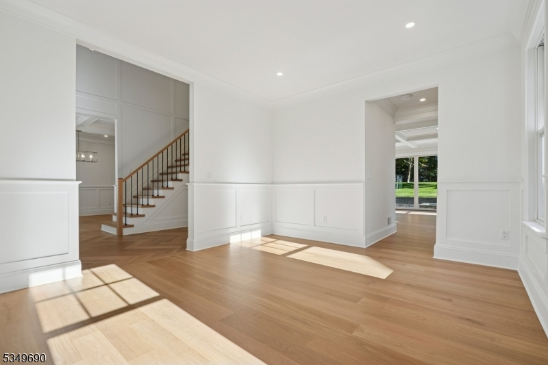 Rolling Hill - Residential