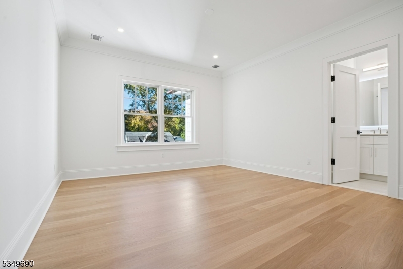 Rolling Hill - Residential