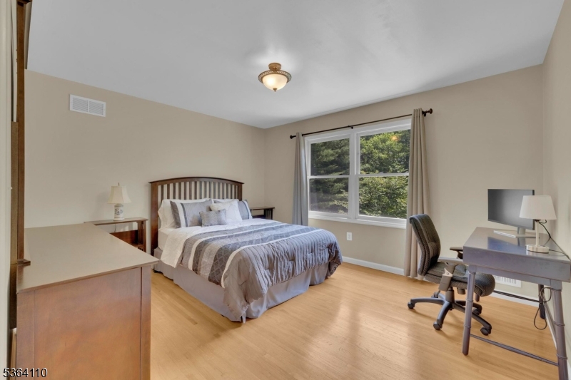 Flanders/High School Area - Residential