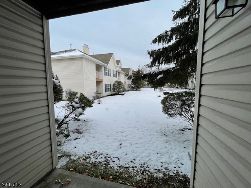 Chanda Arms - Residential