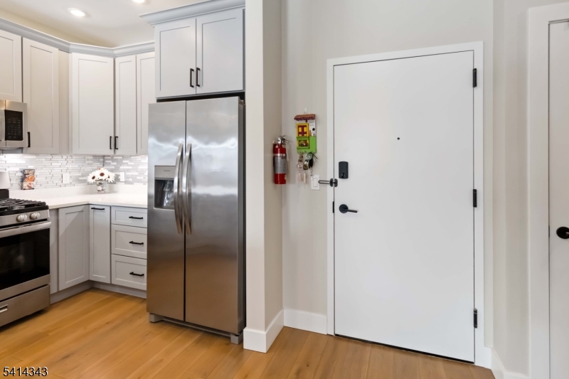 Fox Crest - Residential