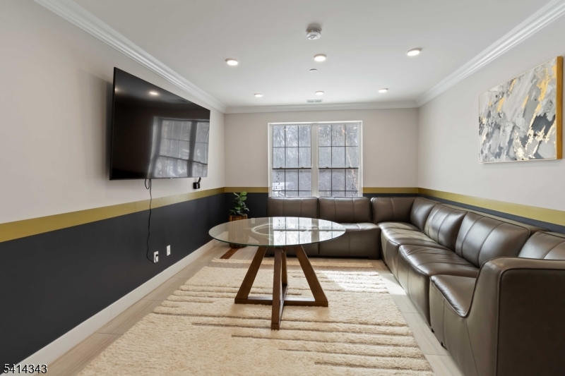 Fox Crest - Residential