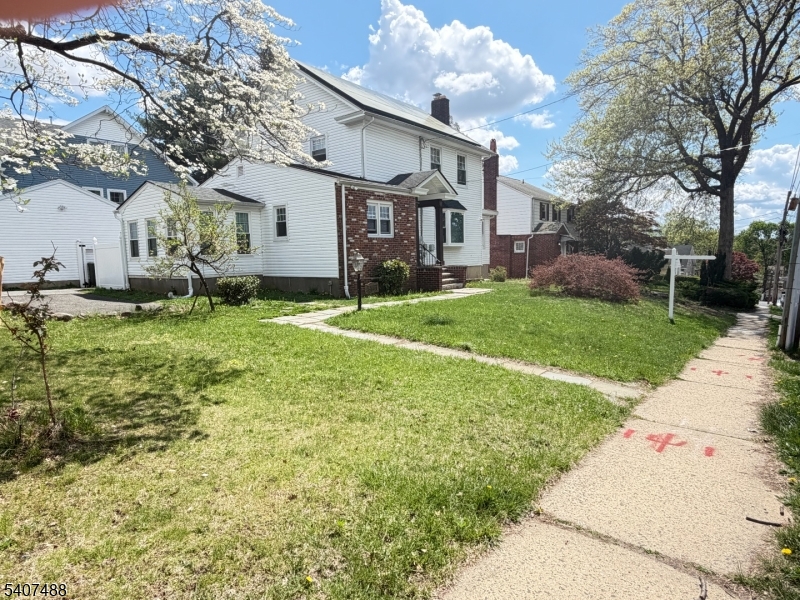 Elmwood - Residential