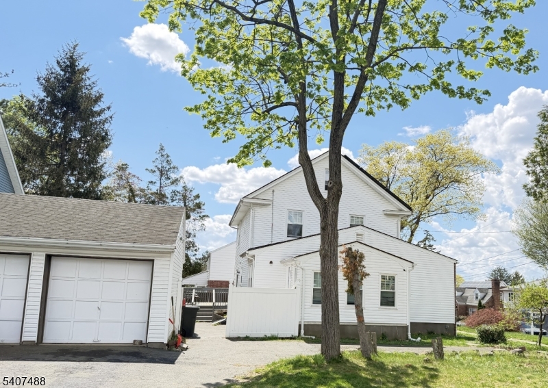 Elmwood - Residential