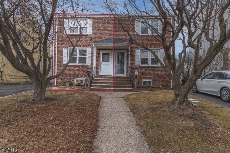 21 Myrtle St