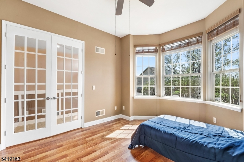 Delaware Crossing - Residential