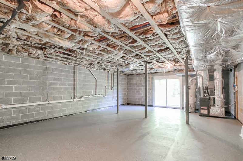 Forge Pond - Residential Lease