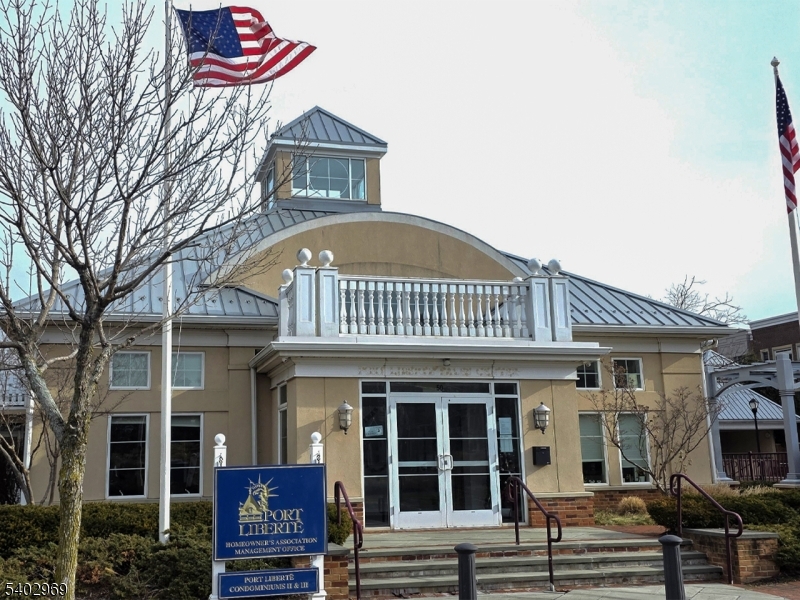 Port Liberte - Residential