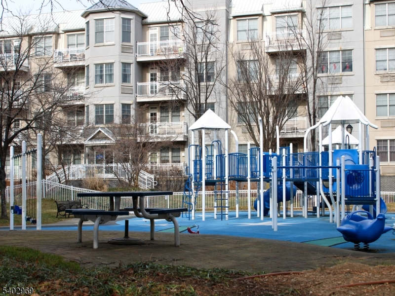 Port Liberte - Residential