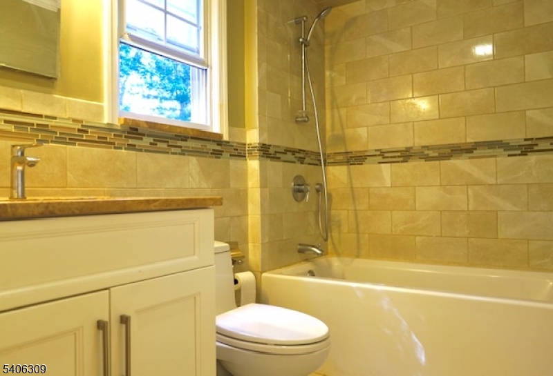 Hillside - Residential Lease