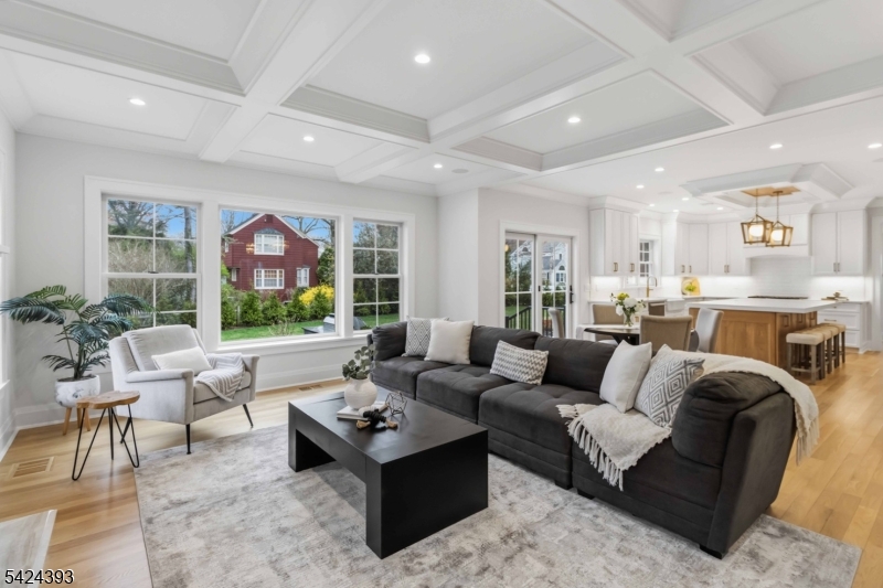 Upper Washington Avenue - Residential