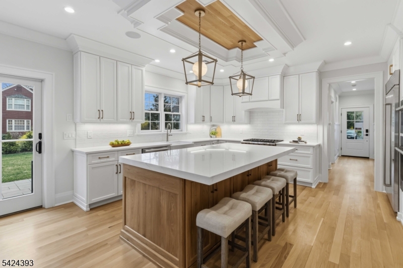 Upper Washington Avenue - Residential