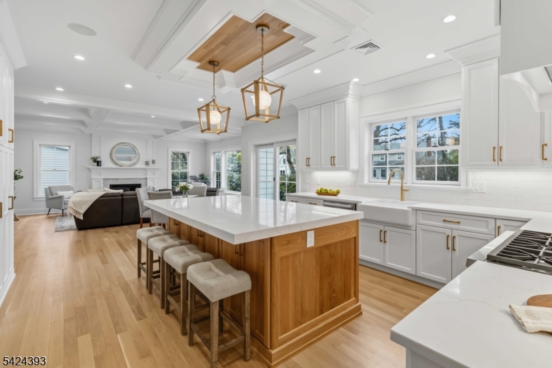 Upper Washington Avenue - Residential