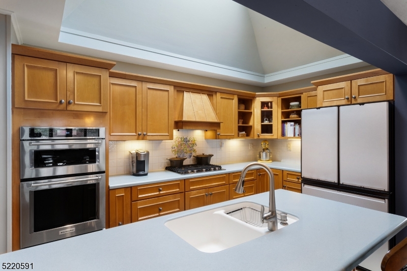 White Meadow Lake - Residential