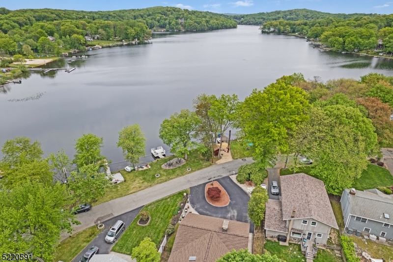 White Meadow Lake - Residential