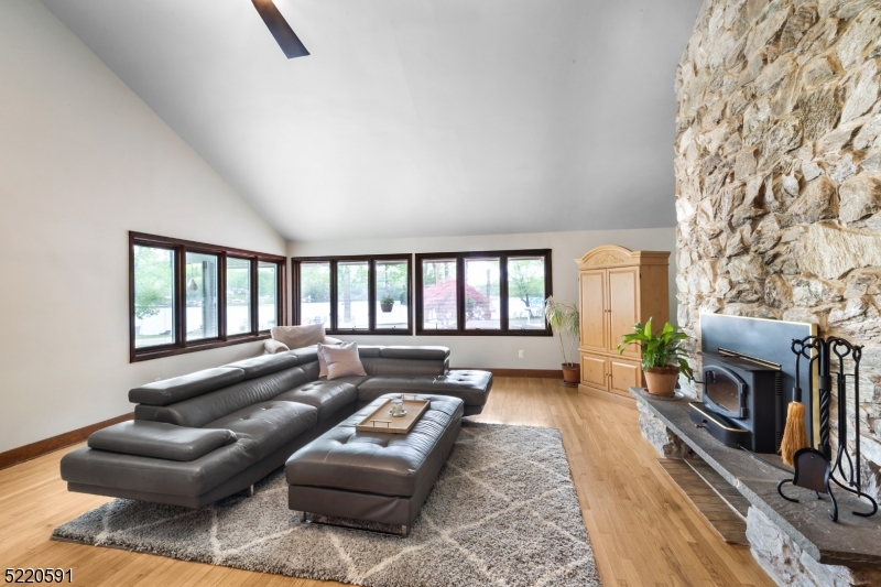 White Meadow Lake - Residential