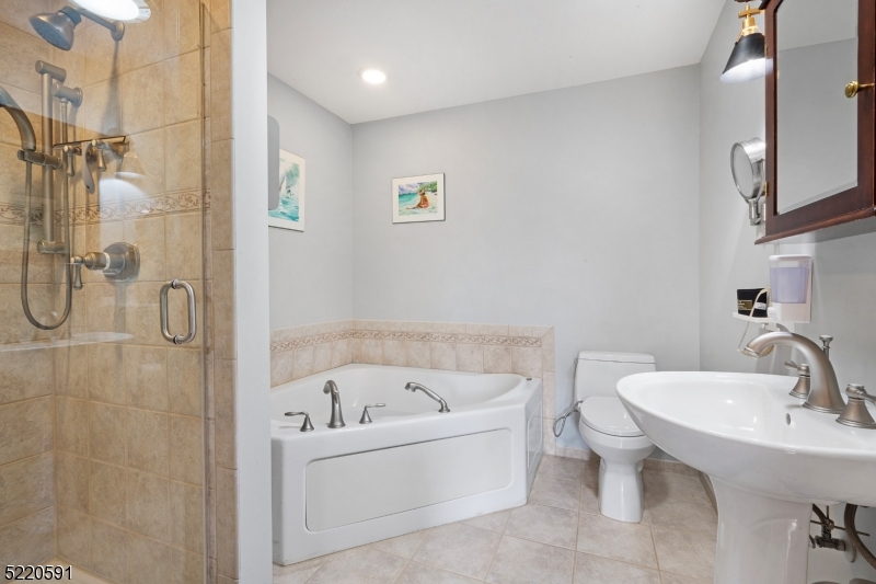 White Meadow Lake - Residential