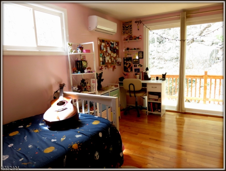 LACKAWANNA LAKEFRONT - Residential