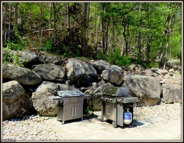 LACKAWANNA LAKEFRONT - Residential