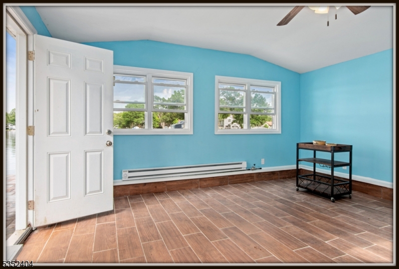 LACKAWANNA LAKEFRONT - Residential