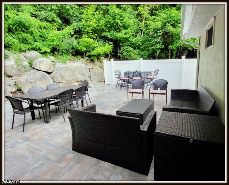 LACKAWANNA LAKEFRONT - Residential