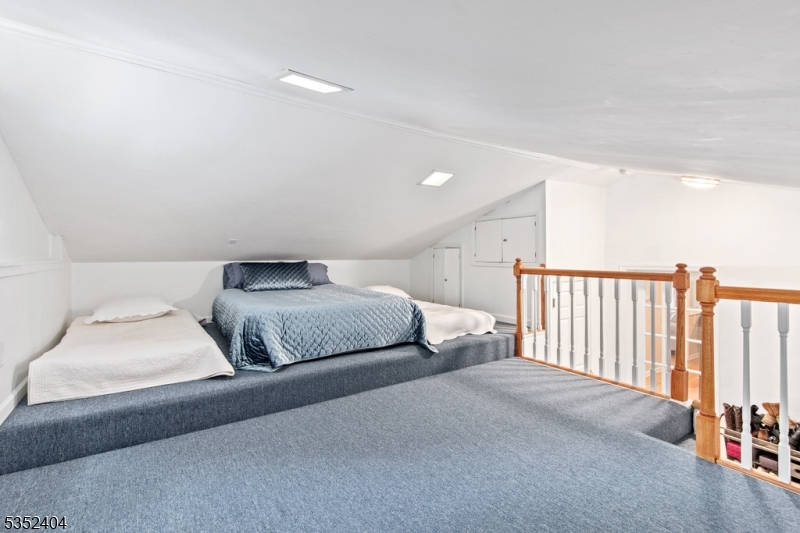 LACKAWANNA LAKEFRONT - Residential