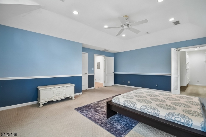 Murray Hill - Residential