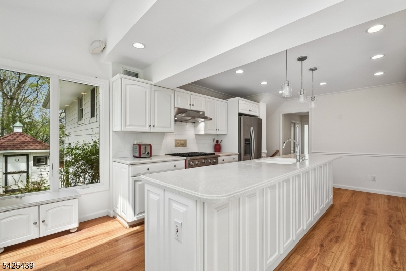 Murray Hill - Residential