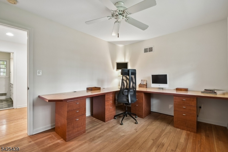 Murray Hill - Residential