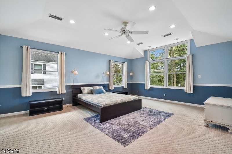 Murray Hill - Residential