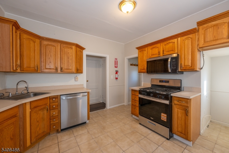 Crooks - Residential Lease