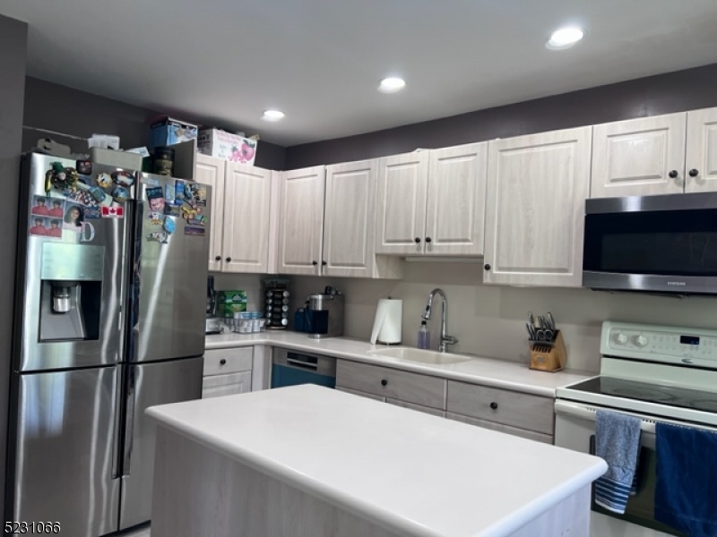 Cross Road - Residential